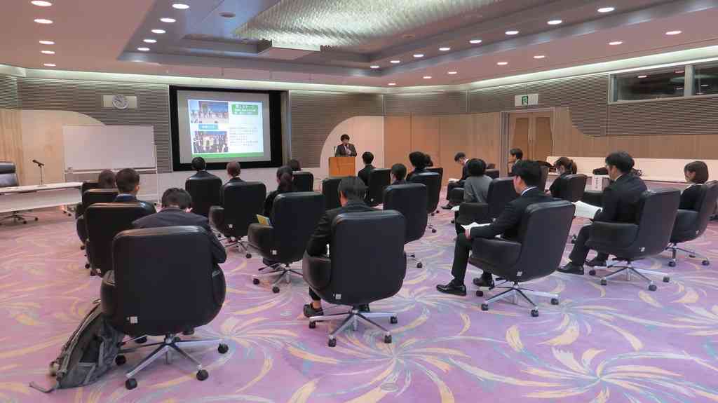 オリエンテーションでは、教師塾での学びについて、確認しました。